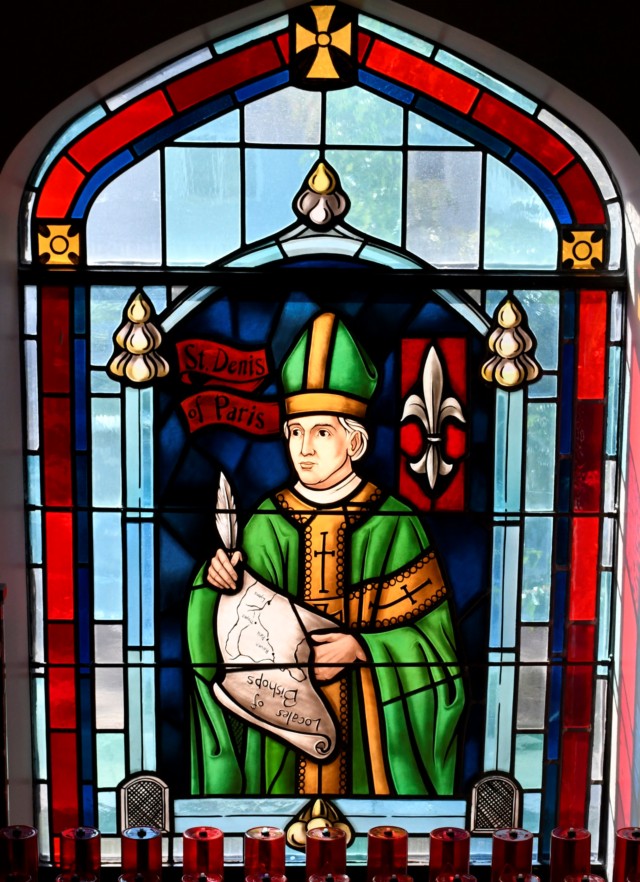 stdenis8c973a0c-07da-4f99-82d7-b60d694466a649F32BC1-6511-8CC7-8DB1-5822EE54C736.jpg